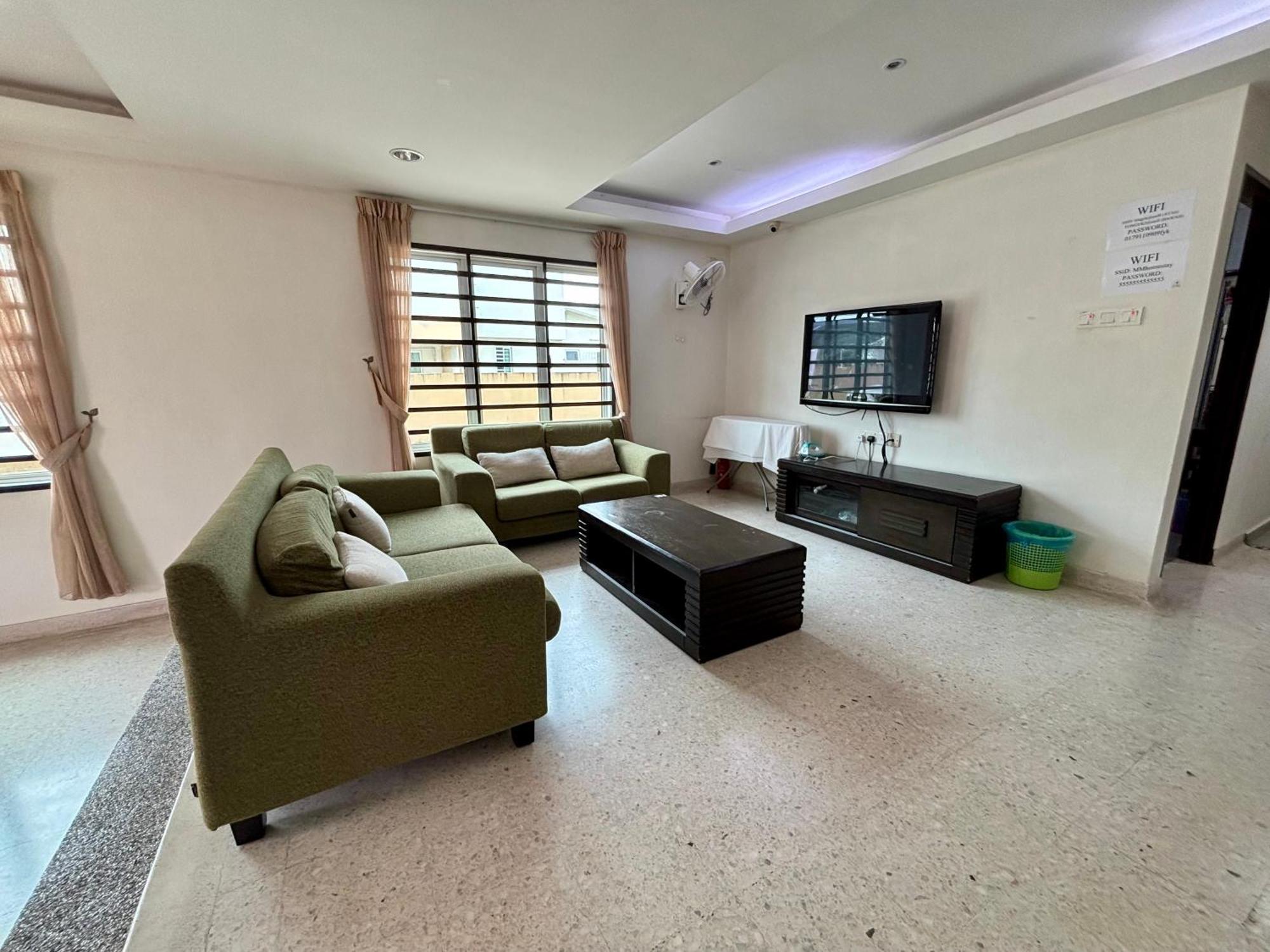 Meng Meng Guesthouse Куантан Экстерьер фото
